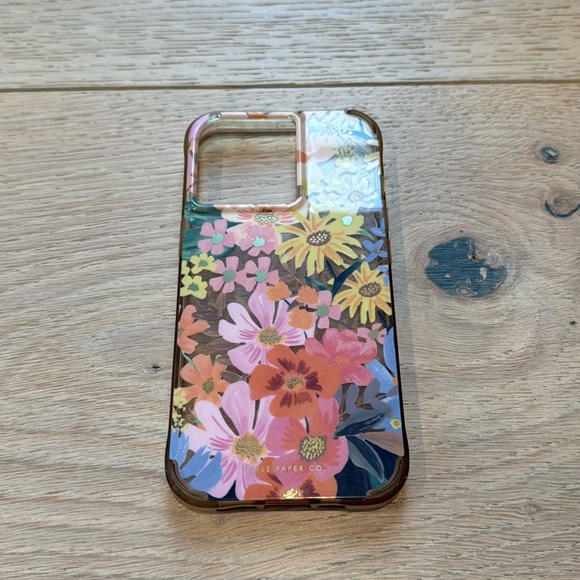 Rifle Paper Co. Other - Rifle Paper Marguerite Print iPhone 13 Pro Phone Case